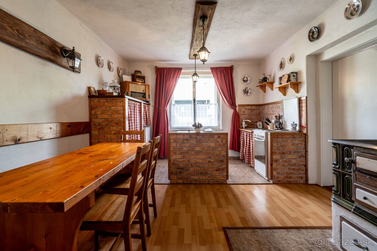 Rodinný dom vhodný aj ako víkendové sídlo - 5