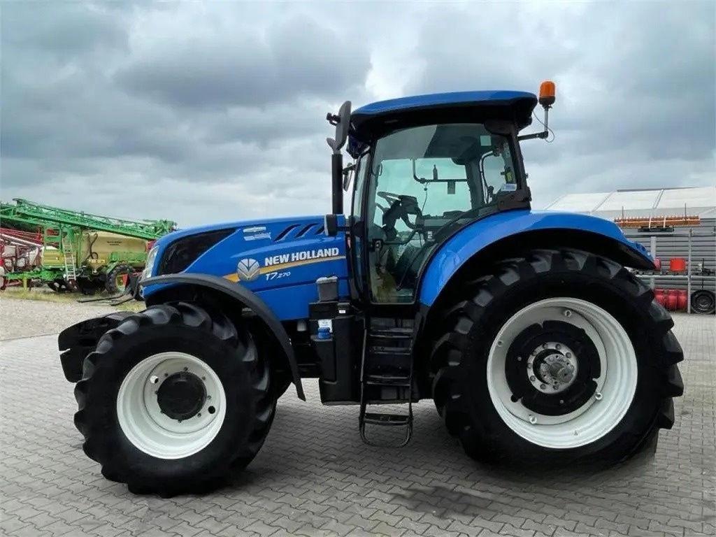 Traktor New Holland T7.270 - 5