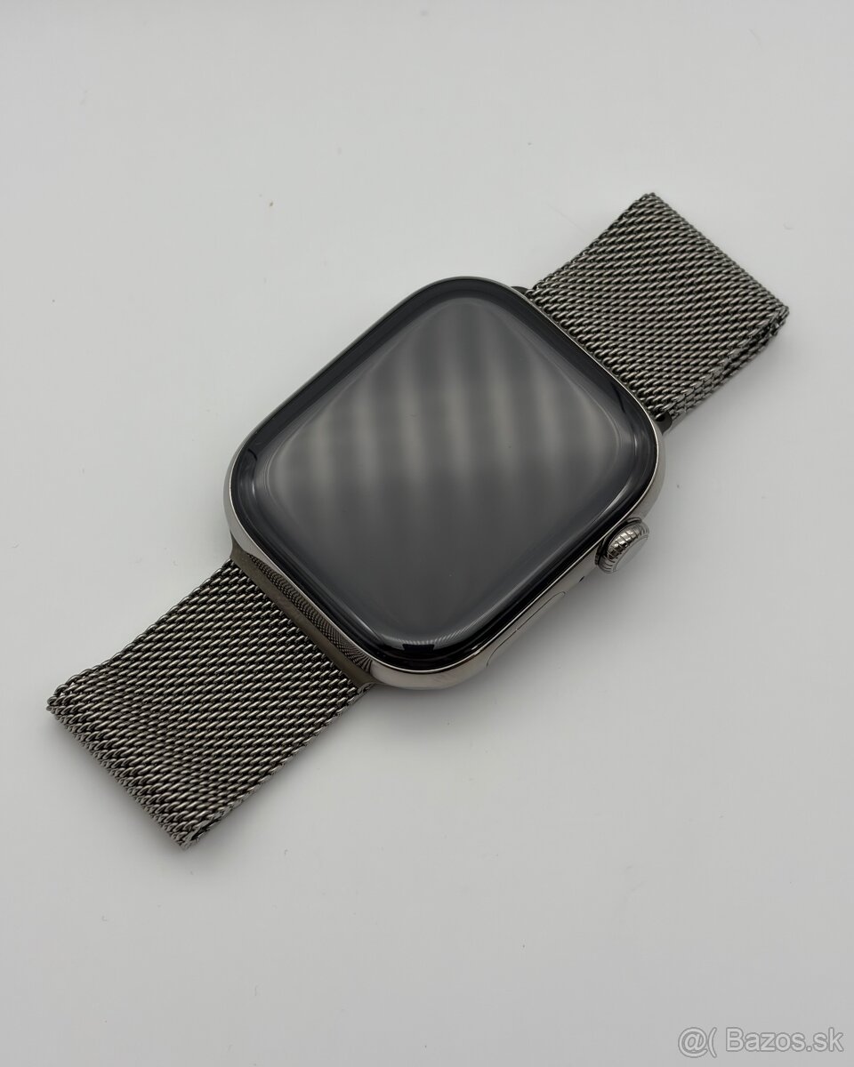 Apple Watch 11 46mm Natural Titanium (Cellular) - 5