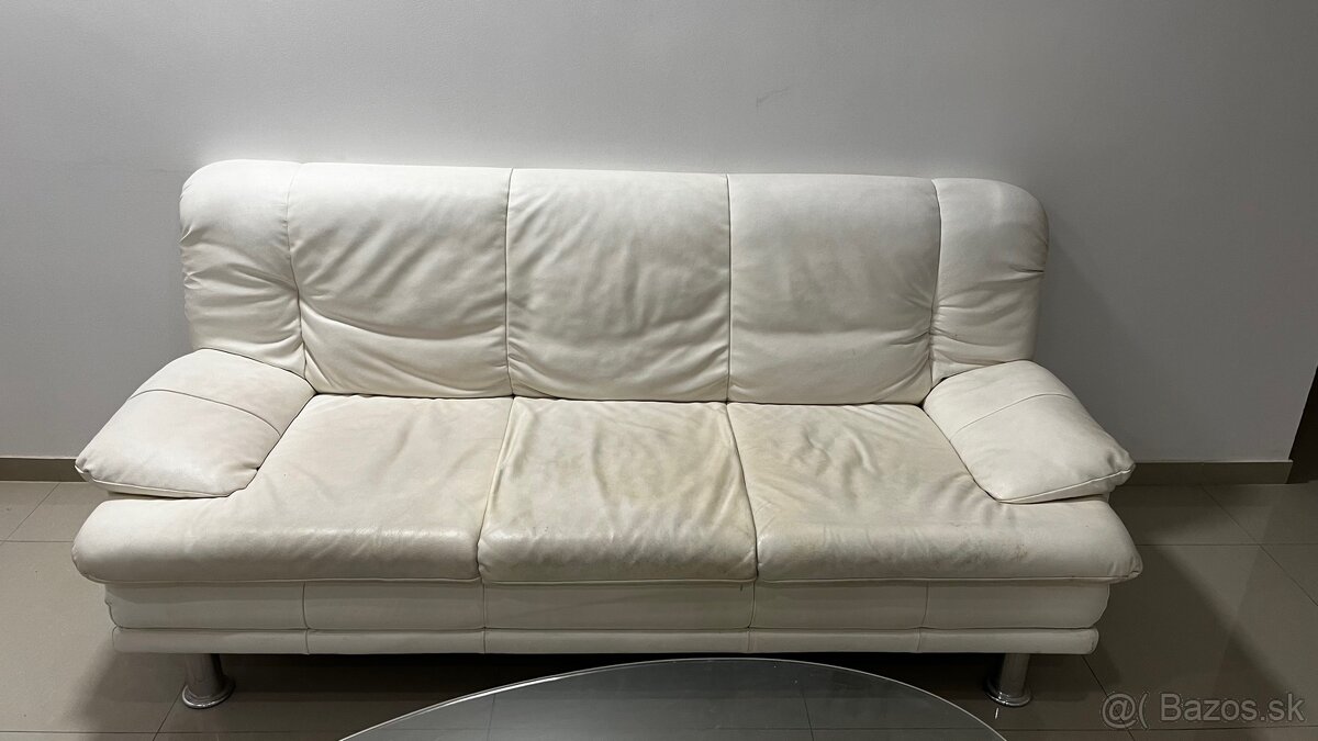 Predám bielu koženú sedačku+taburetku - 5