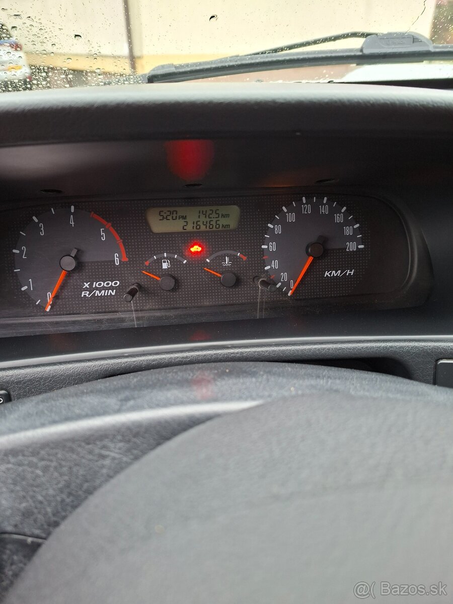 NISSAN TERRANO II 3.0.TD 113kW - 5