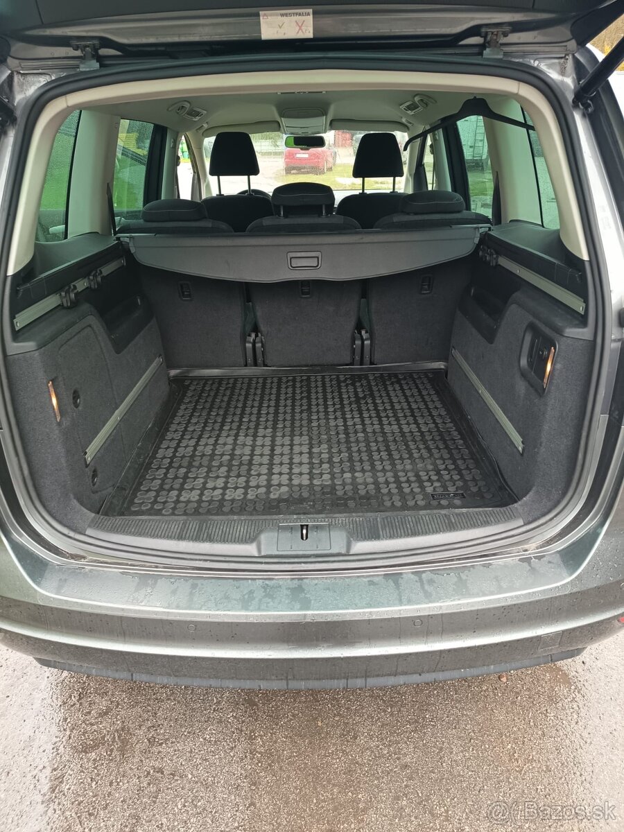 Volkswagen Sharan - 5