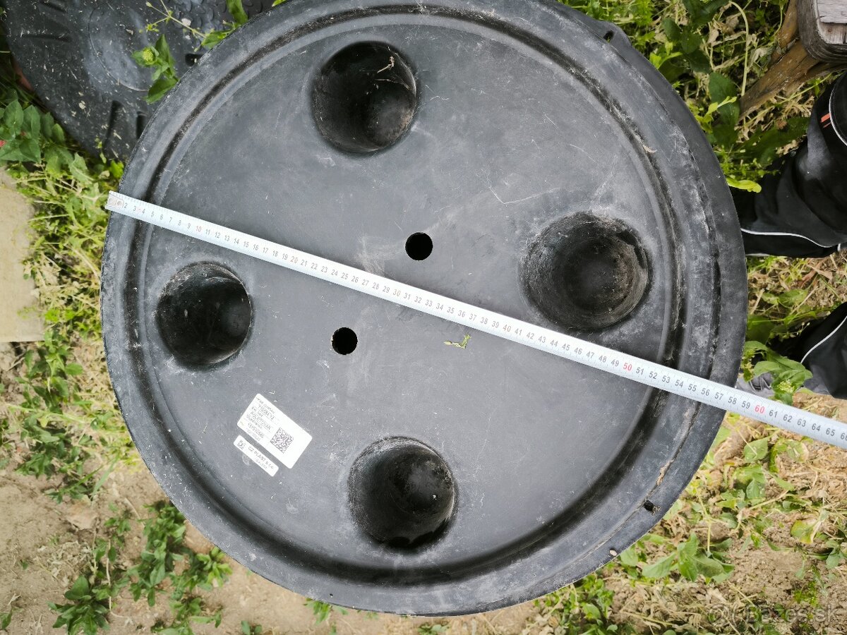 Kanalizacny poklop - 5