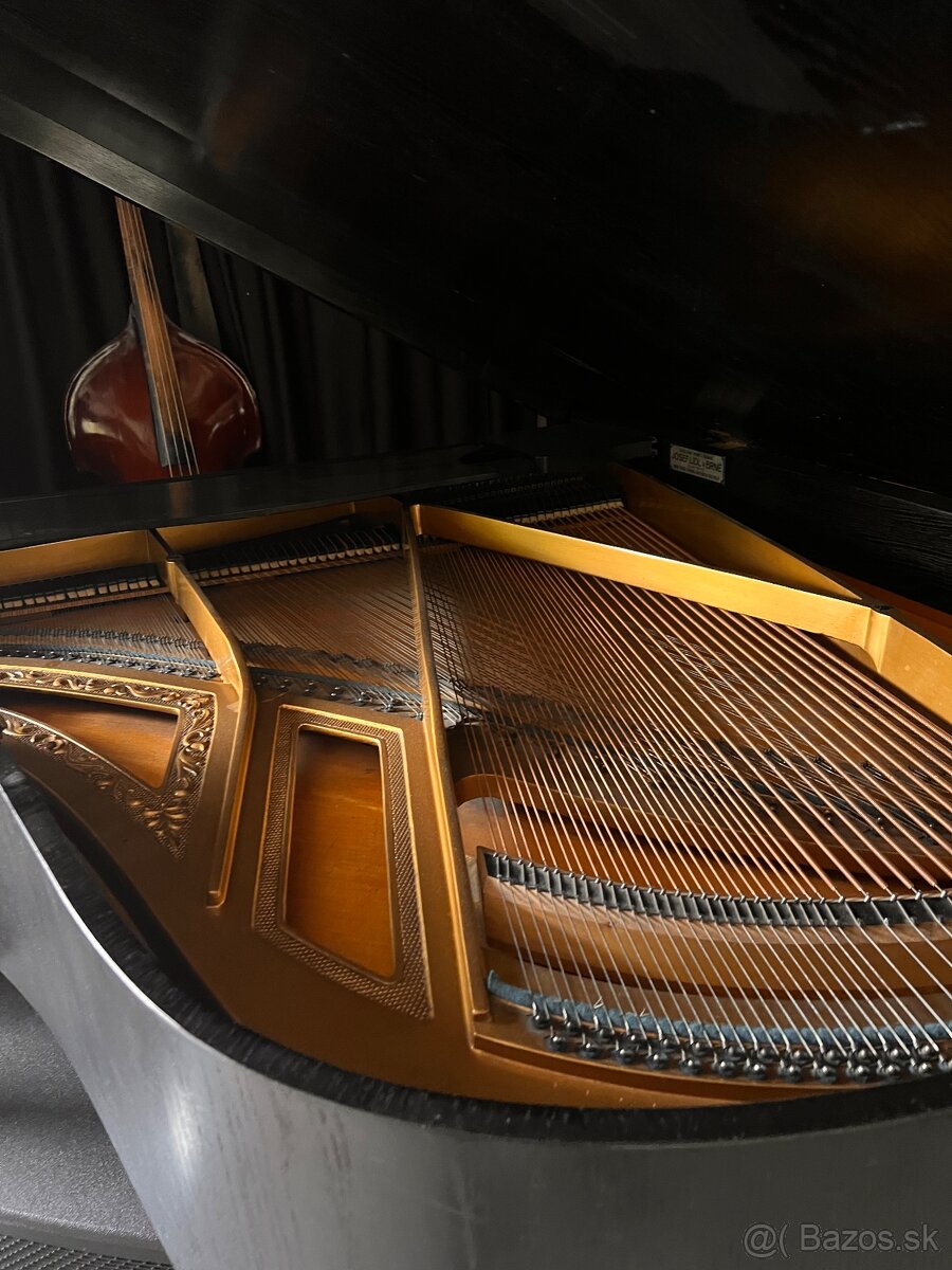 🎹 Predám klavír Acord – historický elegán s výborným - 5