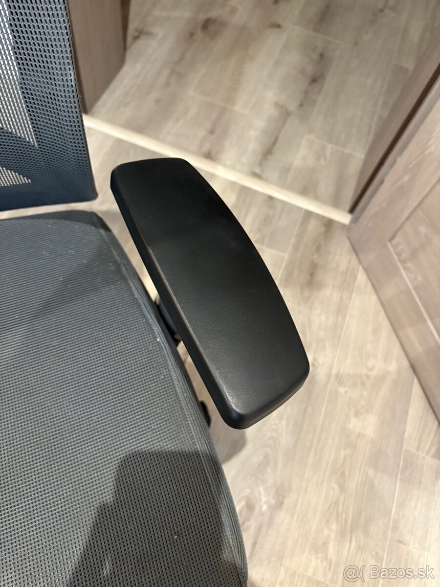 Kancelárska Ergonomická stolička - 5