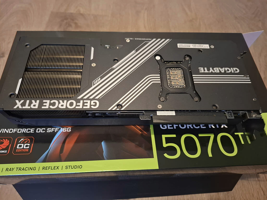 GeForce RTX 5070Ti WINDFORCE - 5