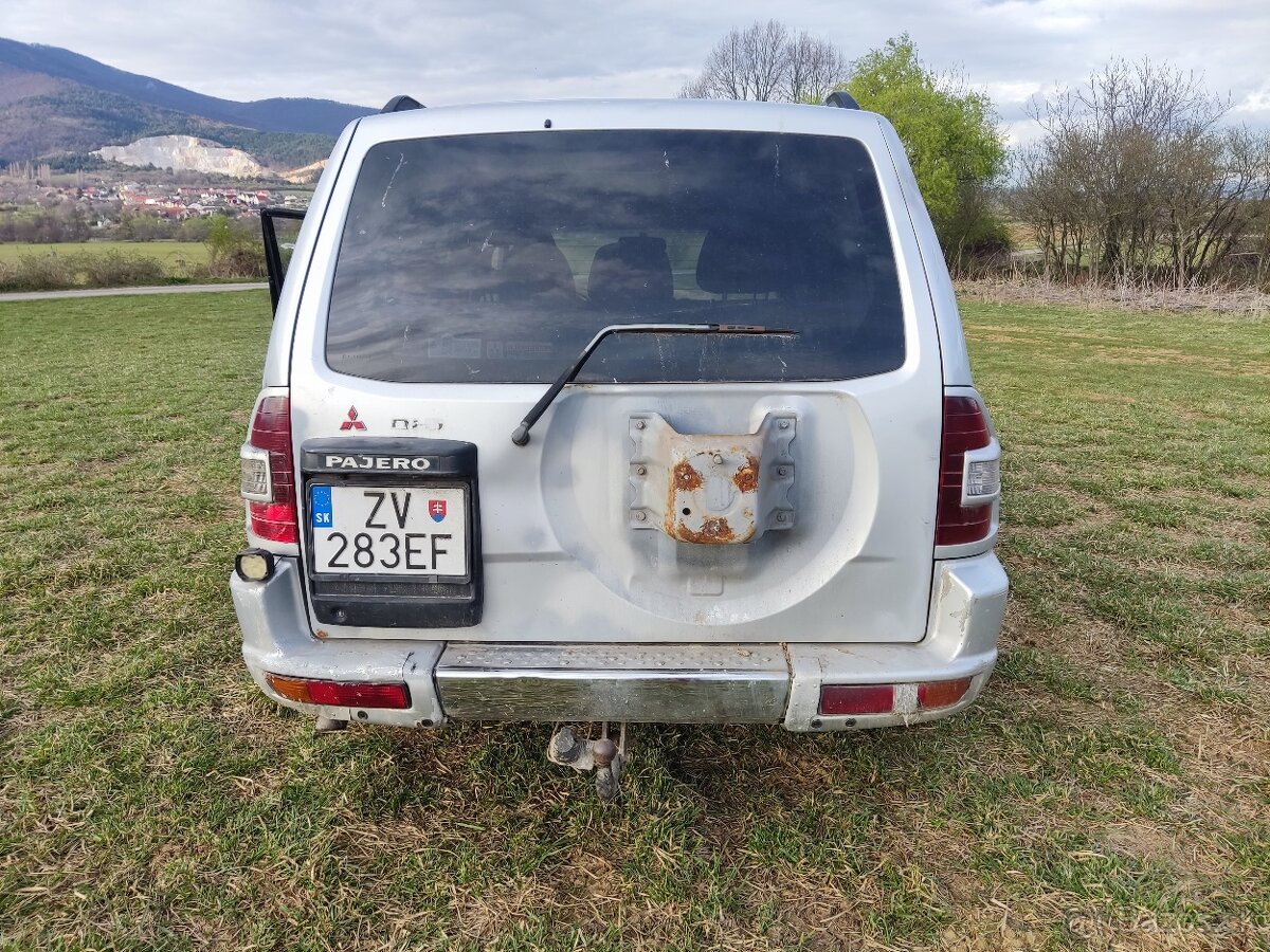 Pajero wagon 3,2 did 121kw Rozpredam,predam - 5