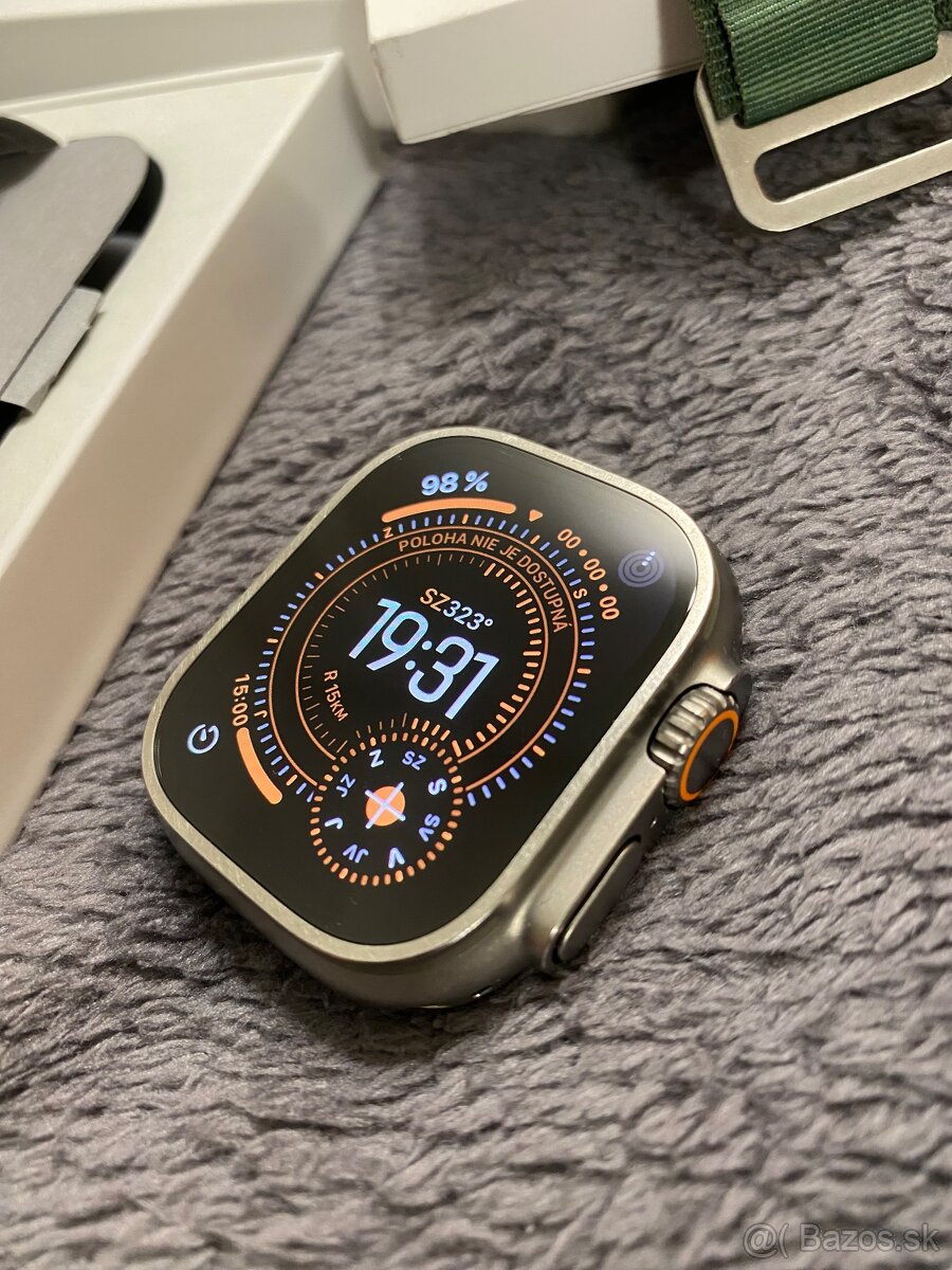Apple Watch Ultra + 3 náramky - 5