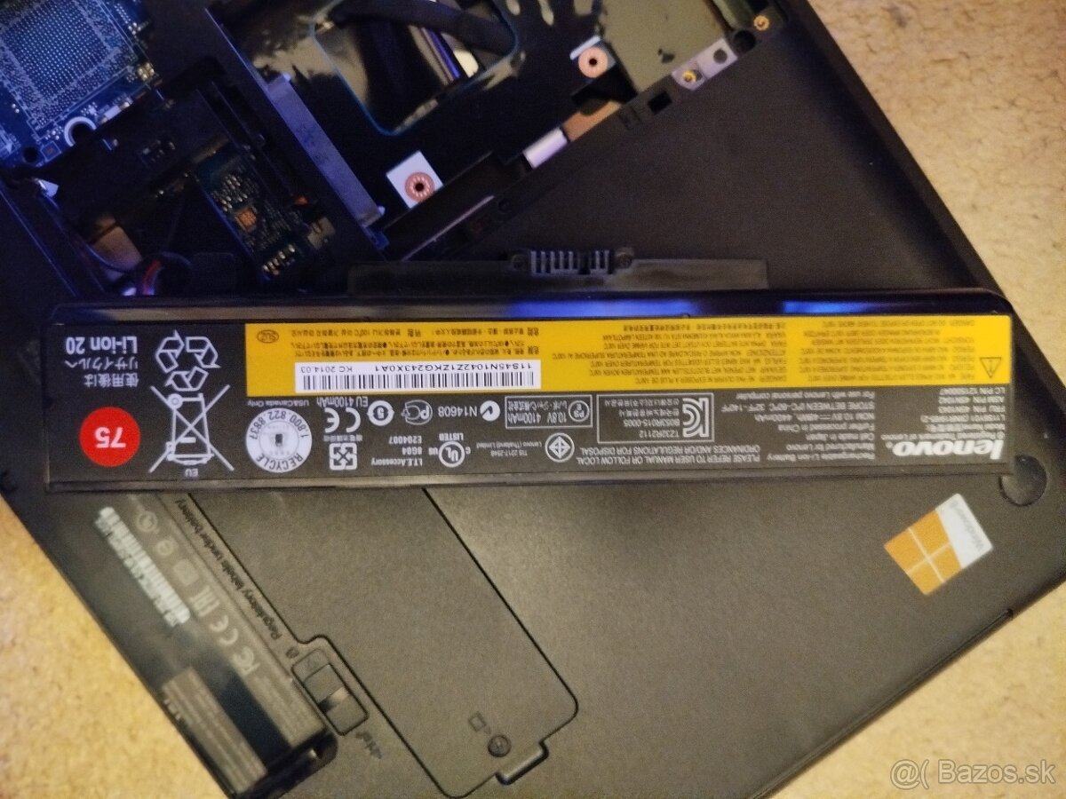 Lenovo ThinkPad bez disku s nabíjačkou - 5