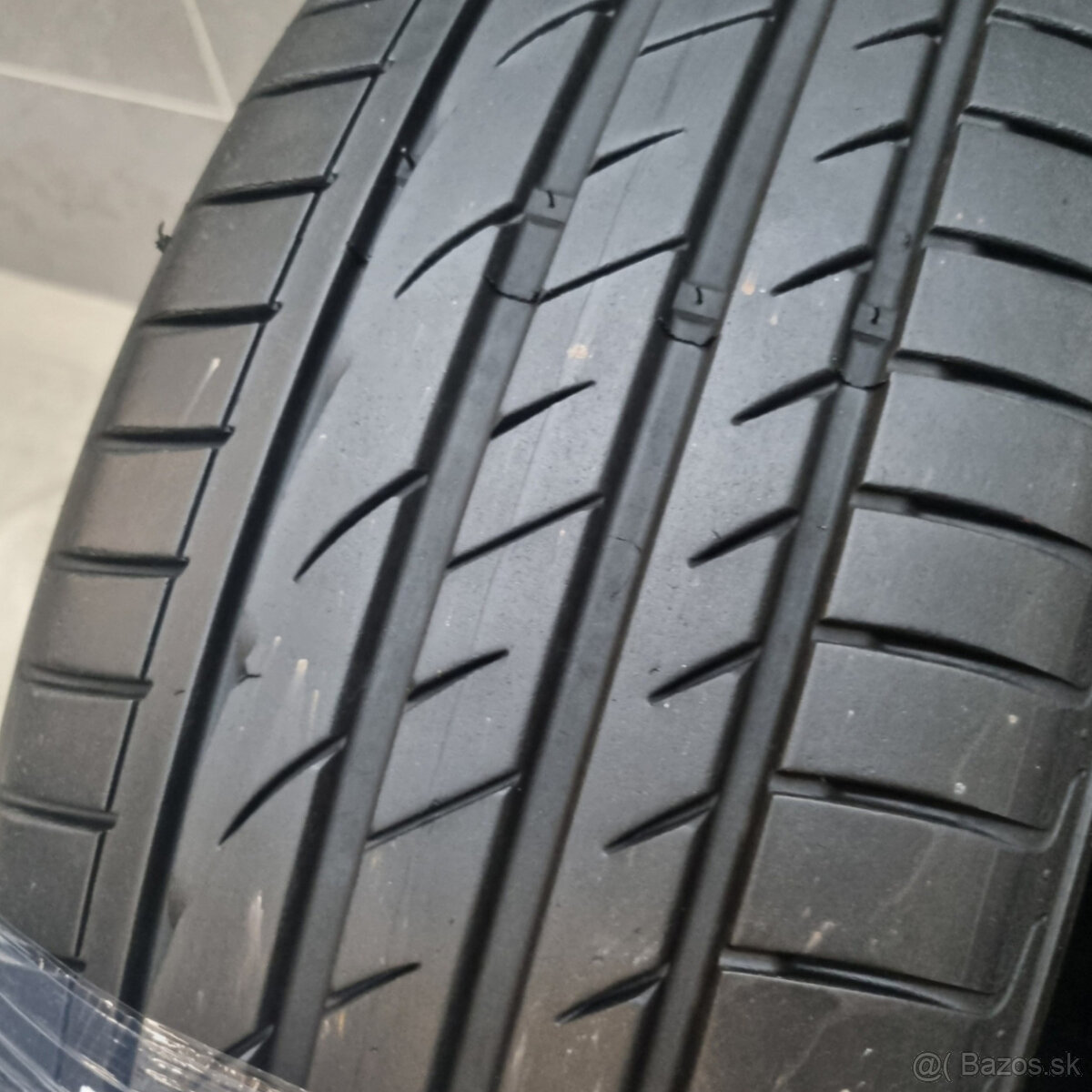 Letné pneumatiky 205/55 R16 LAUFENN - 5