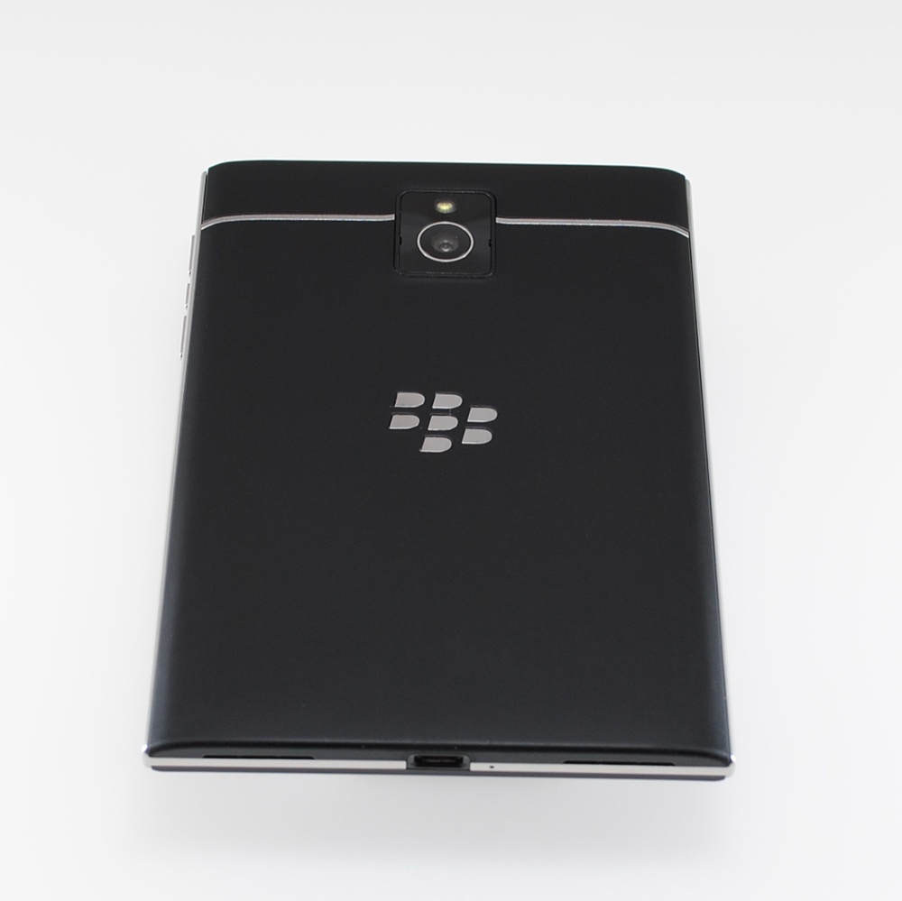 BlackBerry Passport - 5