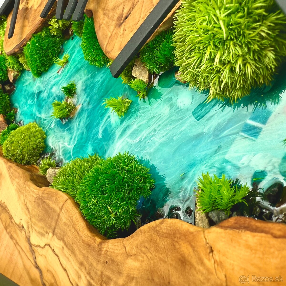 Machove hodiny s drevom a epoxidom 50cm Olivove drevene - 5