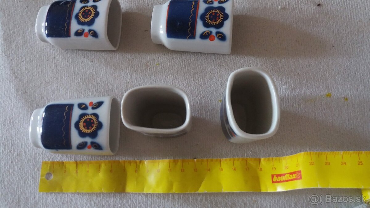 Poháriky s ornamentom a fľašou asi z Bulharska - 5