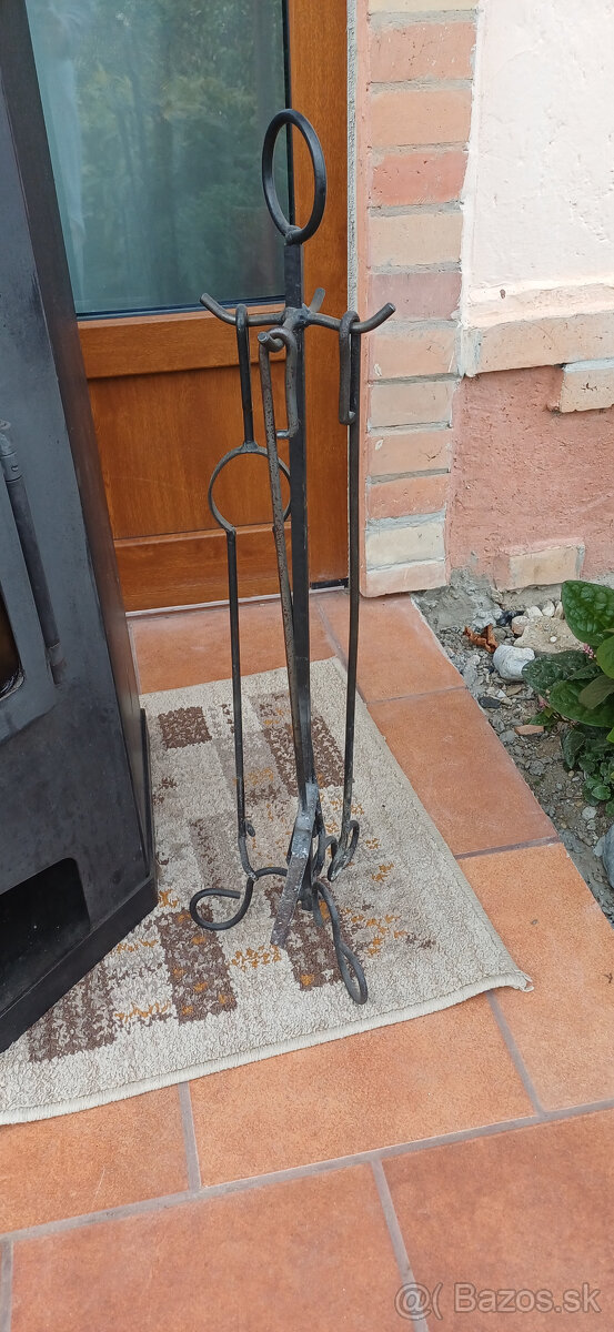 Predám zachovalé krbové kachle 8 kW - 5