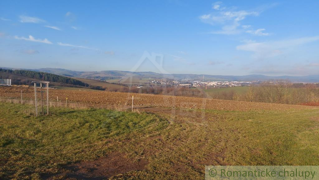 Pozemok nad Myjavou, s pekným výhľadom, 40 árov na predaj, - 5