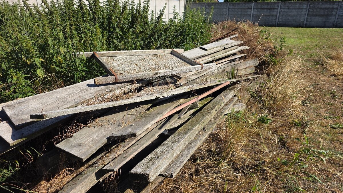 Darujem za odvoz drevo na palenie - 5