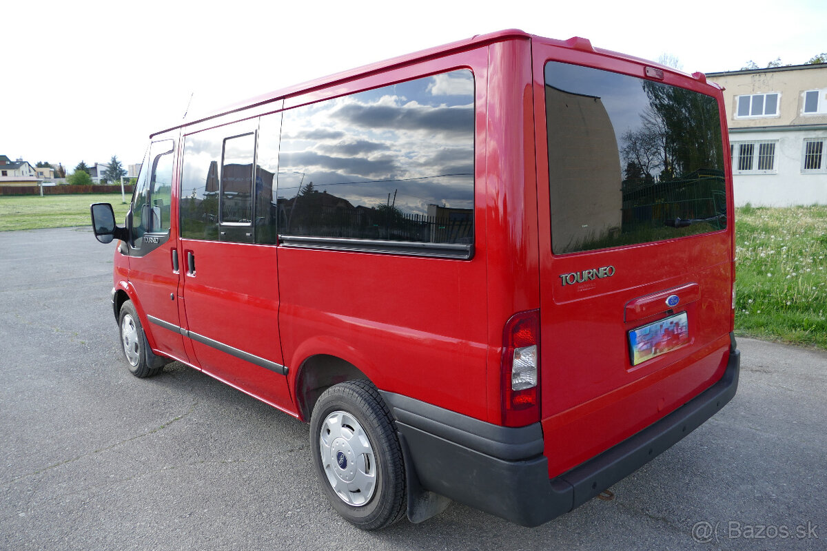Predám Ford Tranzit Tourneo 2.2 Tdci- 8 miestné-128t km - 5