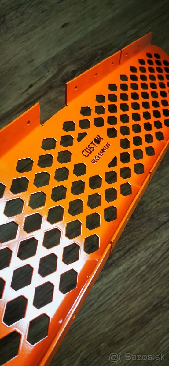 Volvo XC70 ochrana chladiča - 5