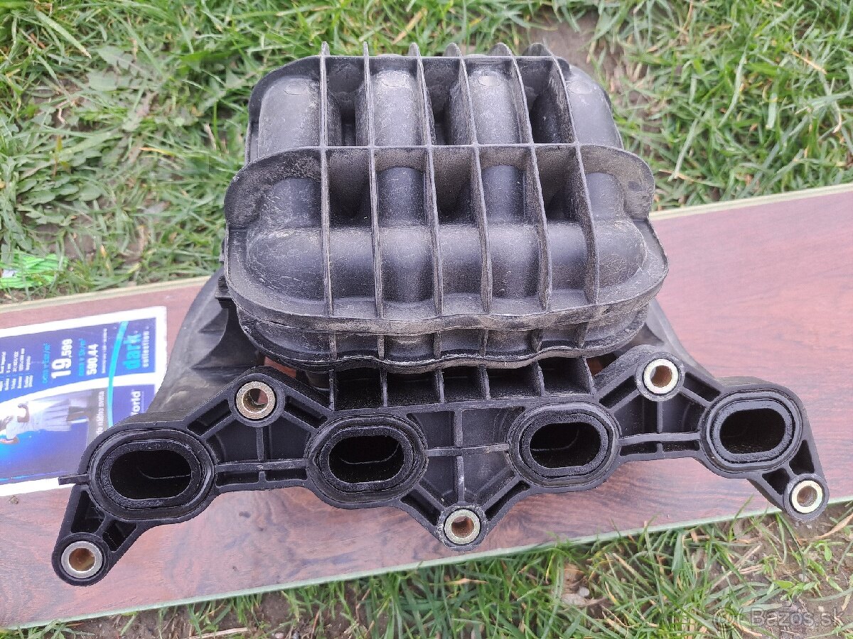 Vsetko spolu za 60€ Diely Toyota Yaris 1. generácia - 5