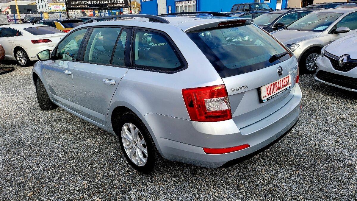 Škoda Octavia Combi 2.0 TDI Ambition DSG - 5