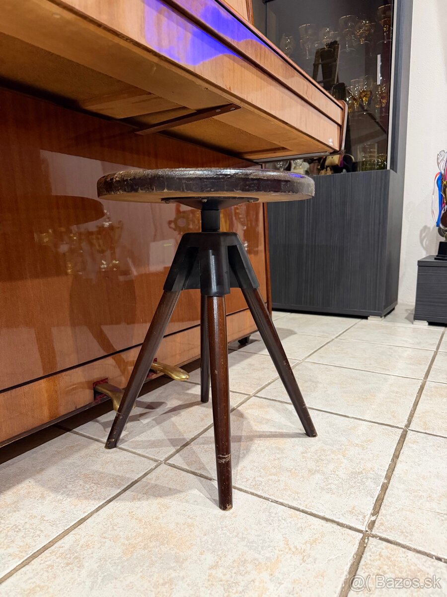 Predám klavír IRMBACH – výborný stav - 5