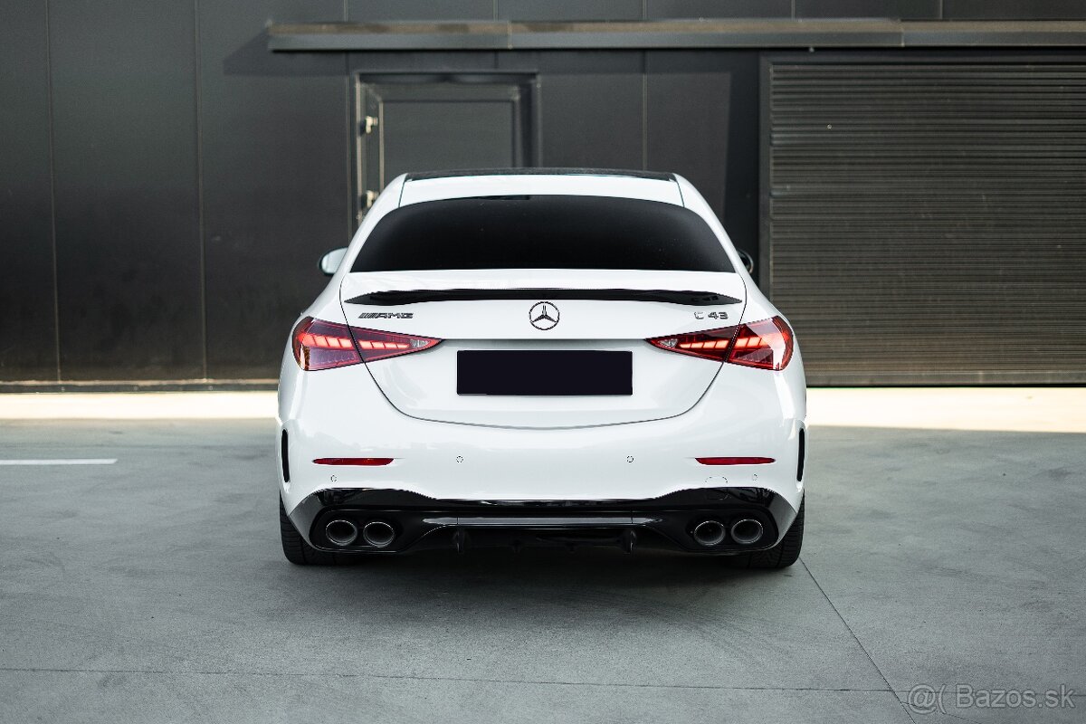 Mercedes C43 AMG 4matic+ Na prenájom - 5