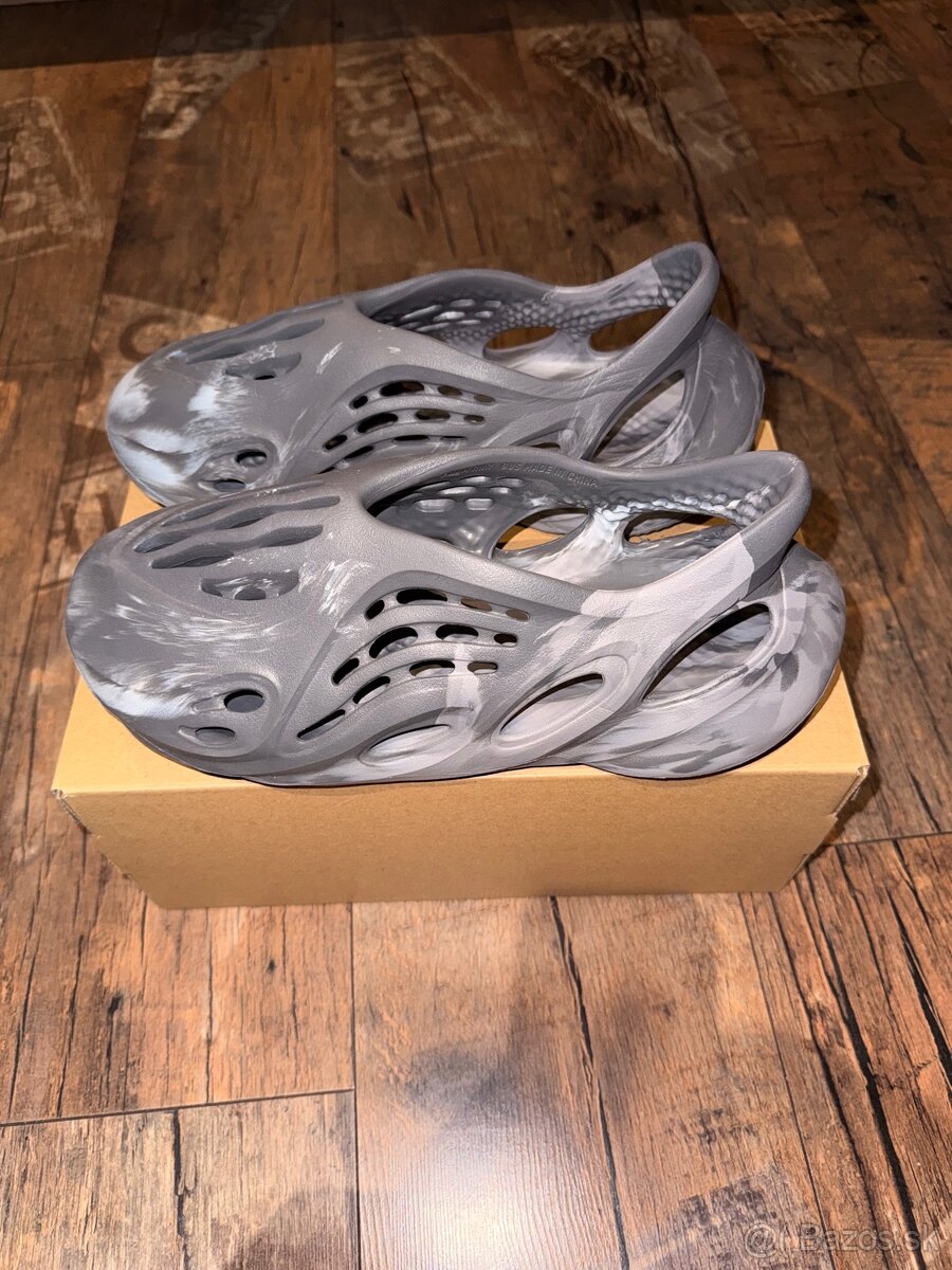 ORIGINÁL Yeezy Foam Runner 42 - 5