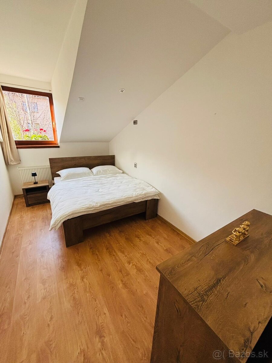 Na Predaj trojizbový mezonet v obci Vrbov - 5