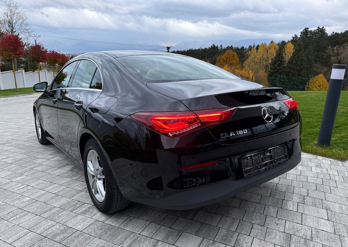 2021 Mercedes CLA 180 - 5