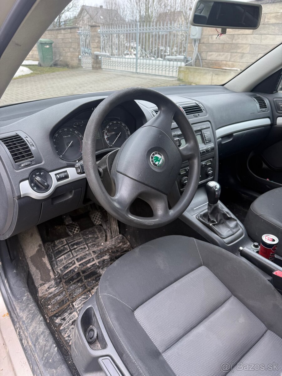 Predám Škoda Octavia 2 1.9tdi 77KW - 5