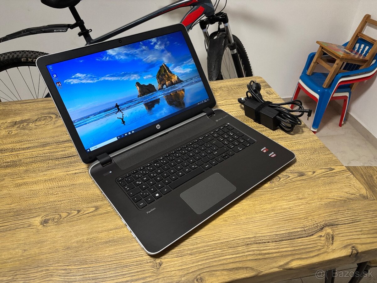 17.3"/HP Notebook/8GB RAM DDR3/1TB SSHD/2x Grafická karta 2 - 5