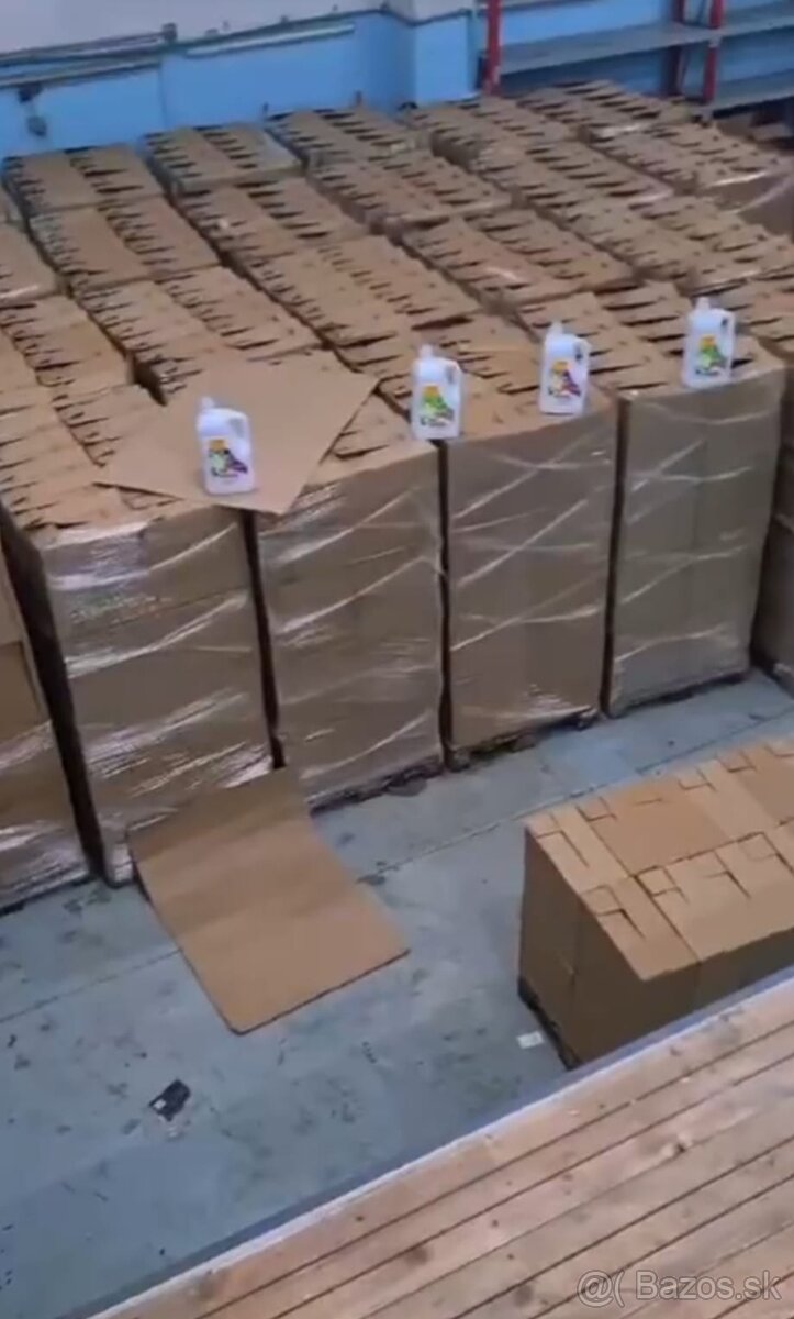 Akcia Pracie gély Ariel Color+ Universal + - 5