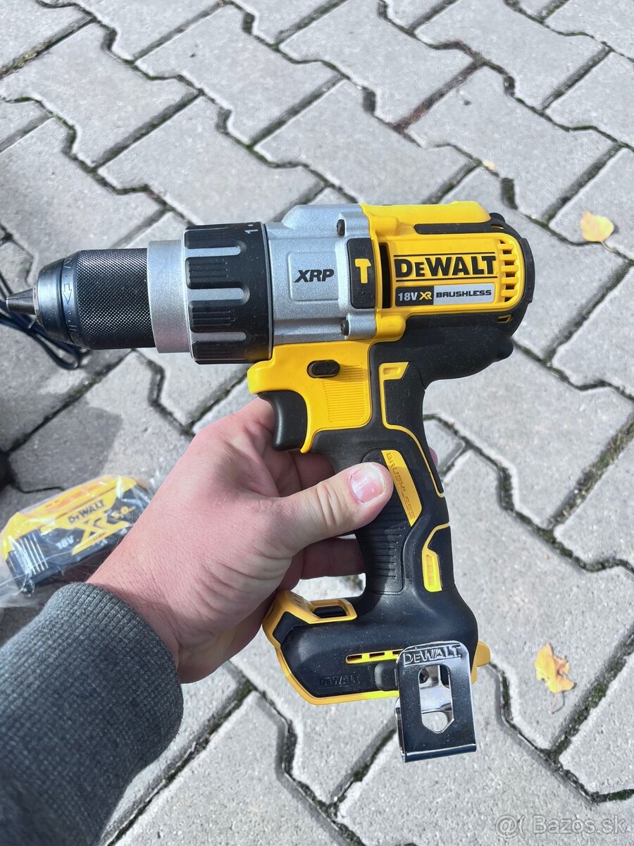 Predám novú Dewalt DCD996P2 - 5
