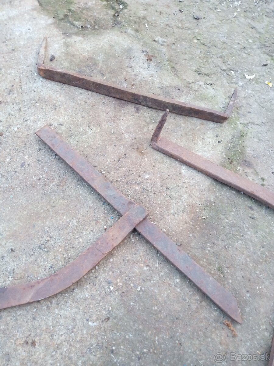 Kované klince klamre - 5