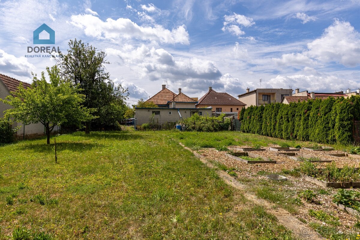 RODINNÝ DOM S POZEMKOM 1506m² • M. Nešpora • Senica - 5