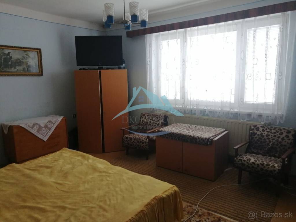 Priestranný rodinný dom v obci Bajka na predaj - 5