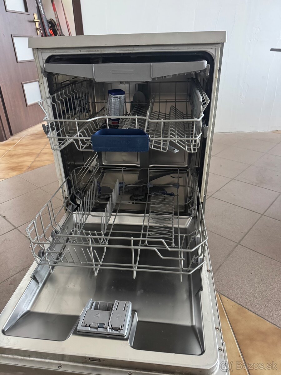 Siemens umývačka riadu 60 cm - 5