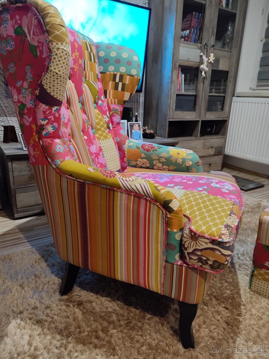 PREDÁM KRESLO S TABURETKOU - 5