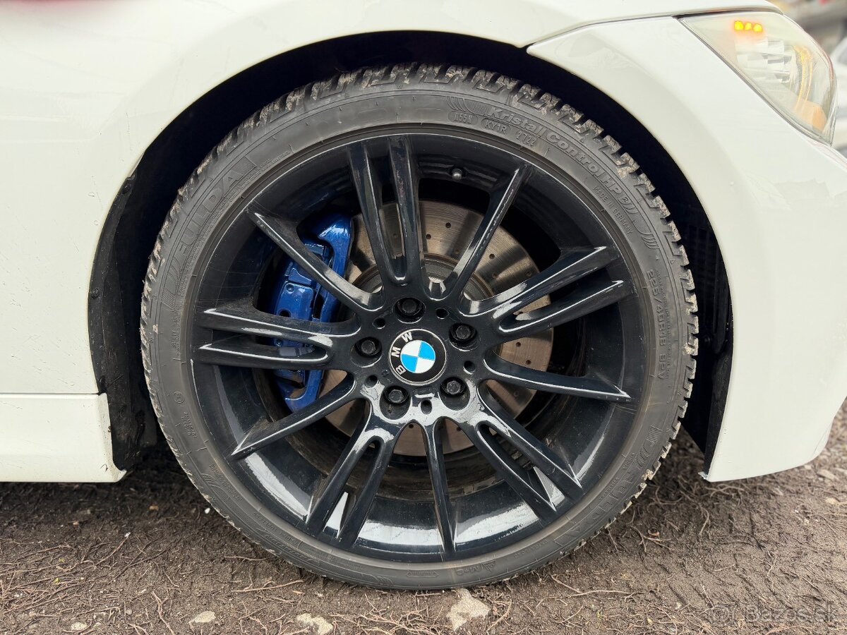 BMW Rad 3 Touring 335i xDrive A/T - 5