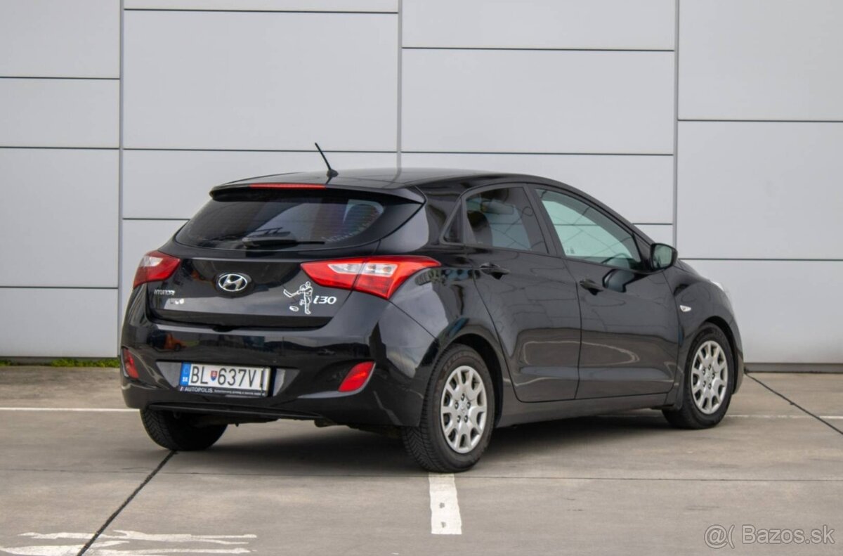 Hyundai i30 1.6 CRDi DOHC 16V Comfort - 5
