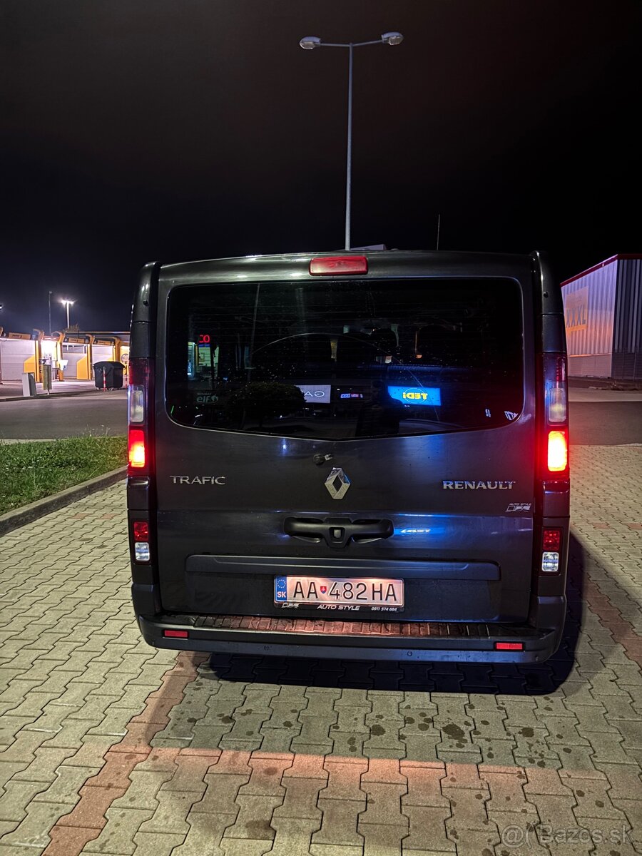 Renault Trafic 1.6 - 5