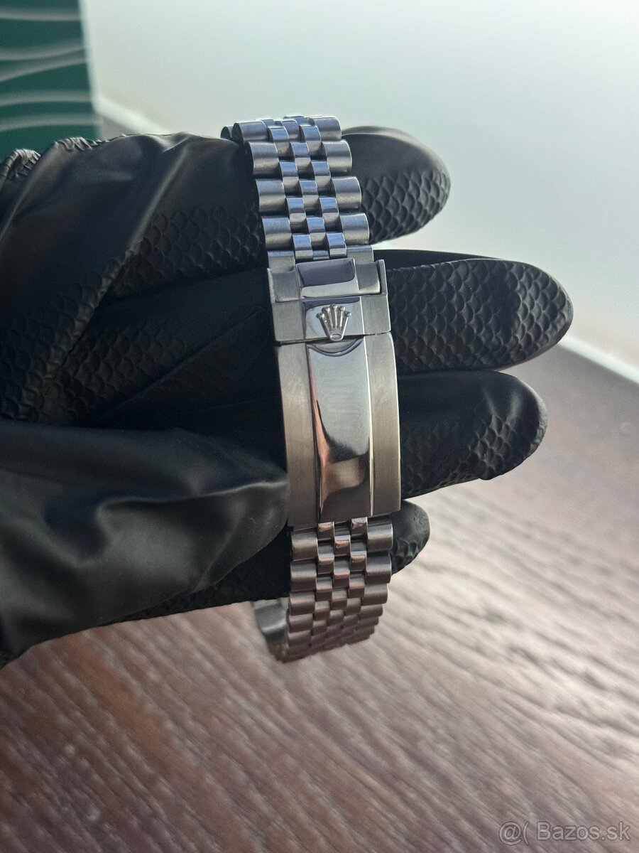 Rolex GMT Pepsi - 5