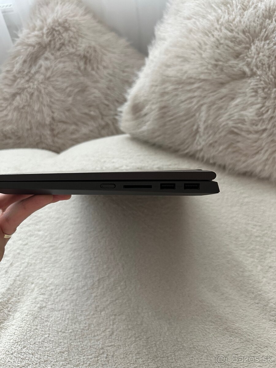 Lenovo IdeaPad Flex 5 - 5
