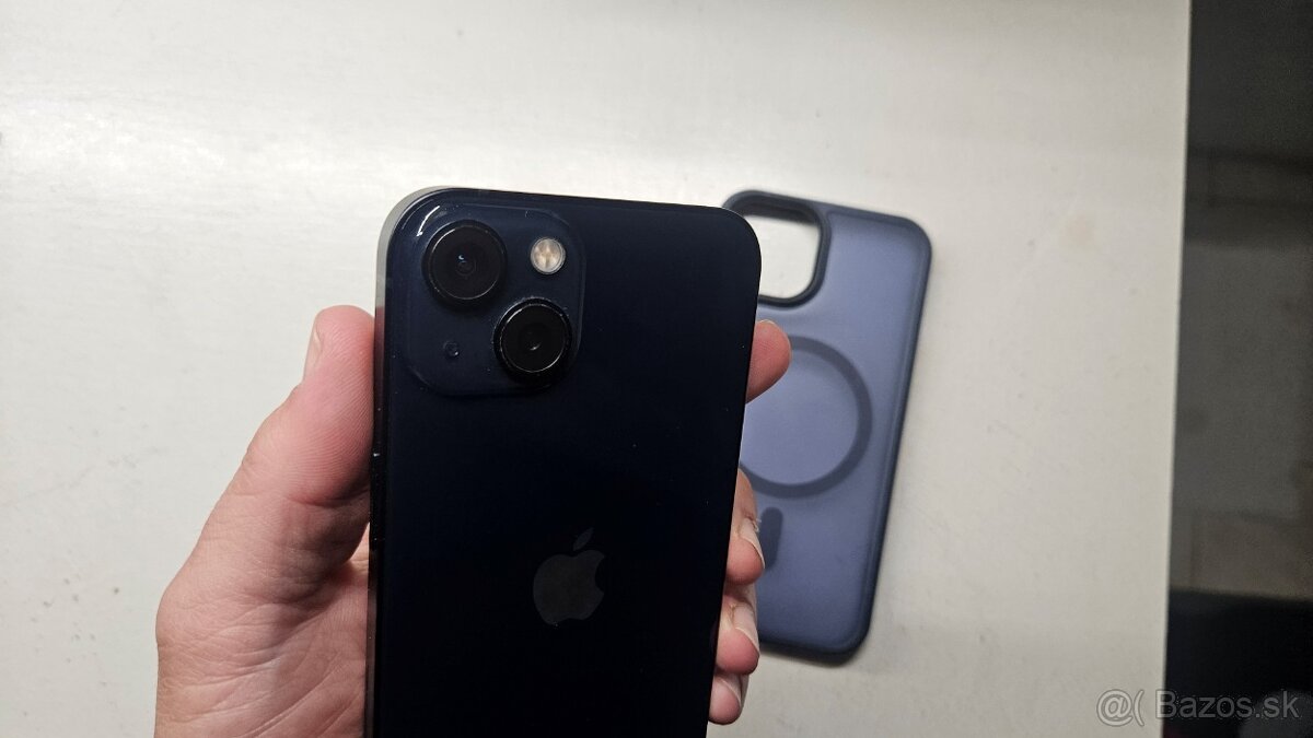 Apple iPhone 13 tmavý 128GB - aj vymením - 5