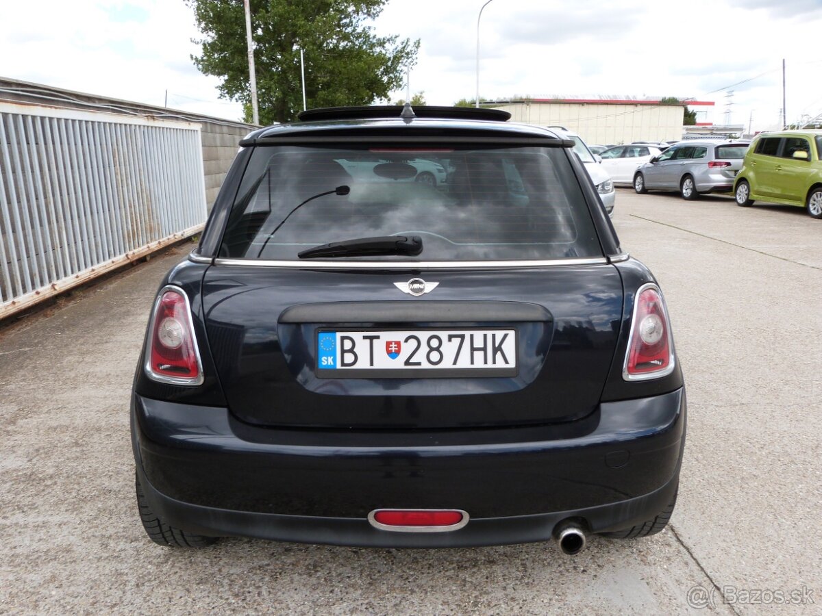 Mini One 1,4i 70kW M6 panoráma - 5