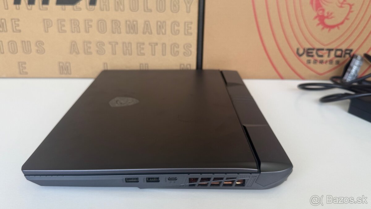 MSI Vector 16 HX/i9 14th/RTX 4080 12GB/32GB-DDR5 - 5