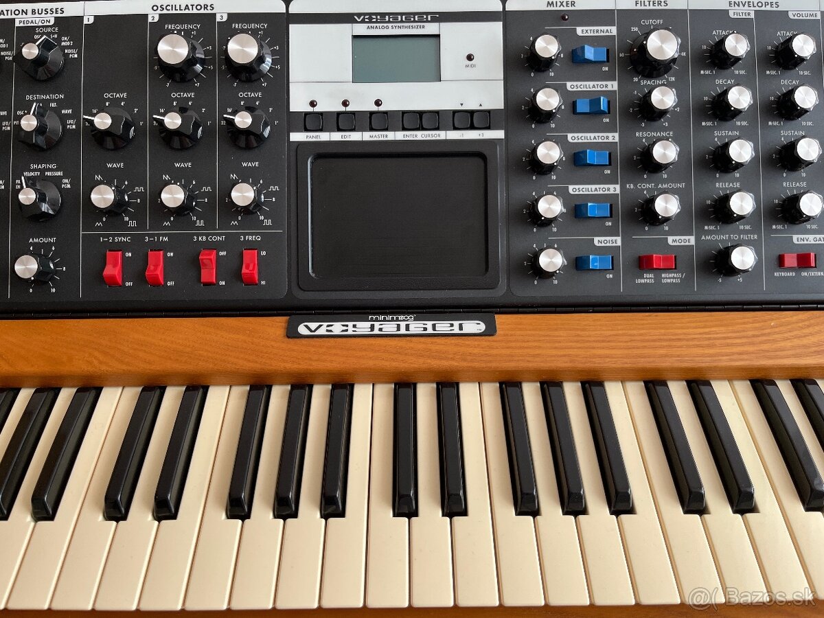 Moog Minimoog Voyager (2002) - 5