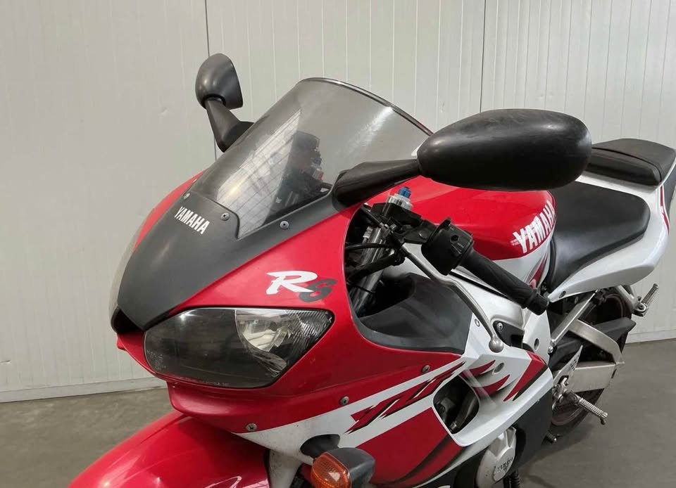 Yamaha YZF-R6 - 5
