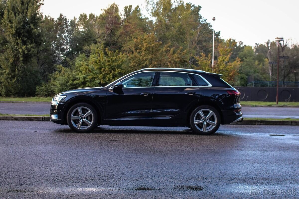 Audi E-tron 55 quattro Advanced - 5