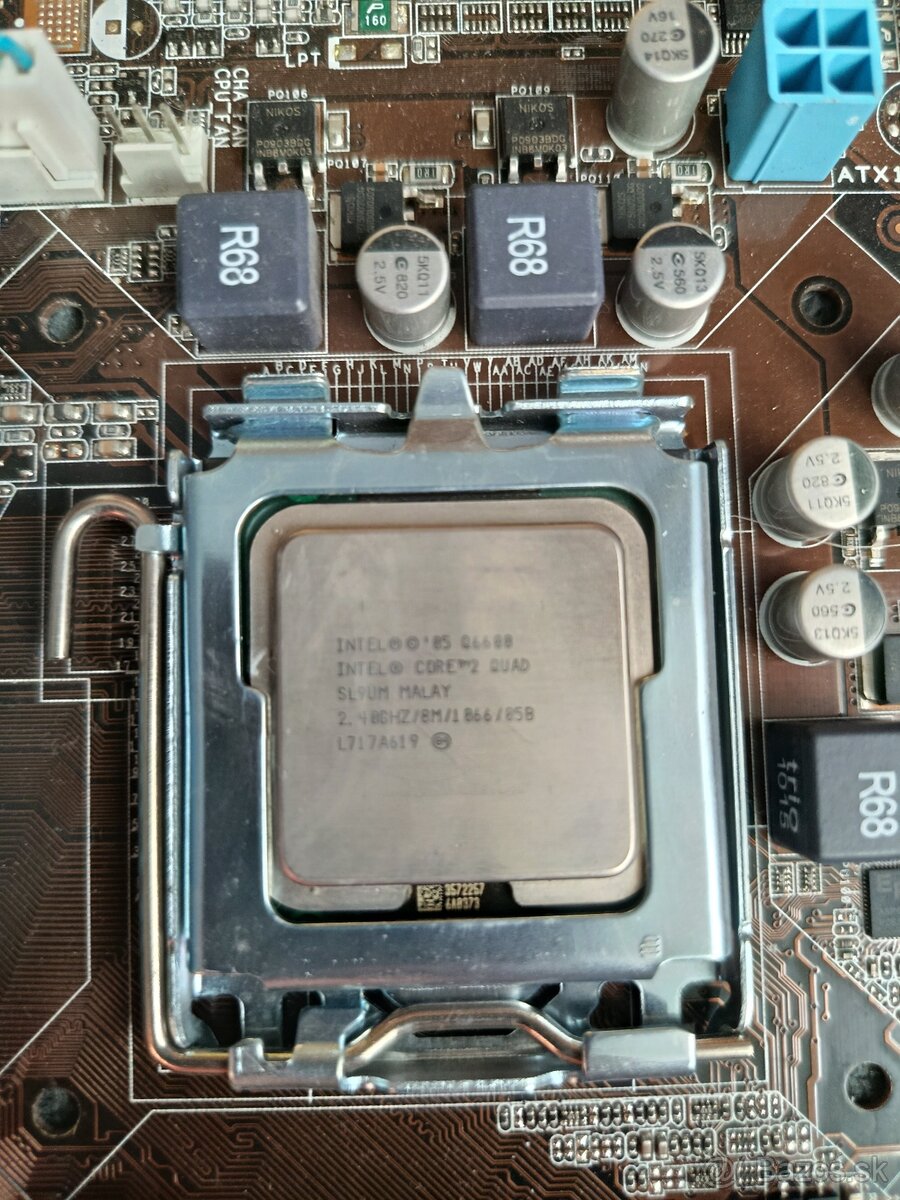 ASUS P5G41T-M LX2/GB+ Intel Core 2 Quad - 5